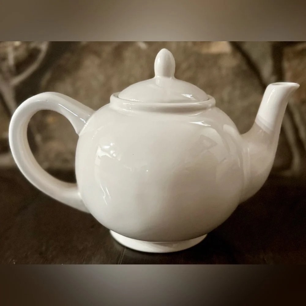 Rae Dunn Artisan Collection By Magenta Ceramic TEA Pot Farmhouse Decor